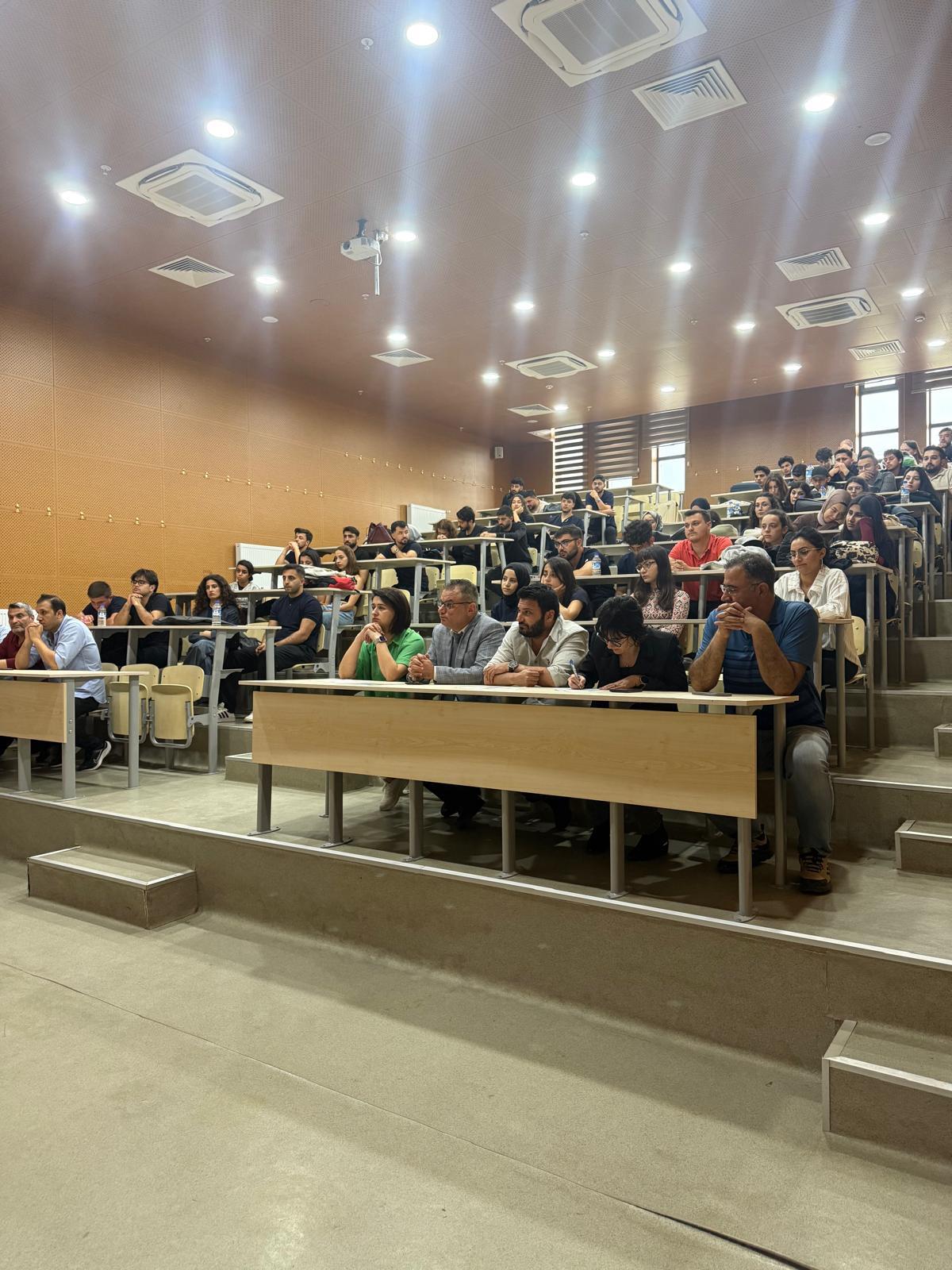 📢 Duyuru:Sağlık Bilimleri Enstitüsü ve Veteriner Fakültesinden Sektör Buluşması: 
