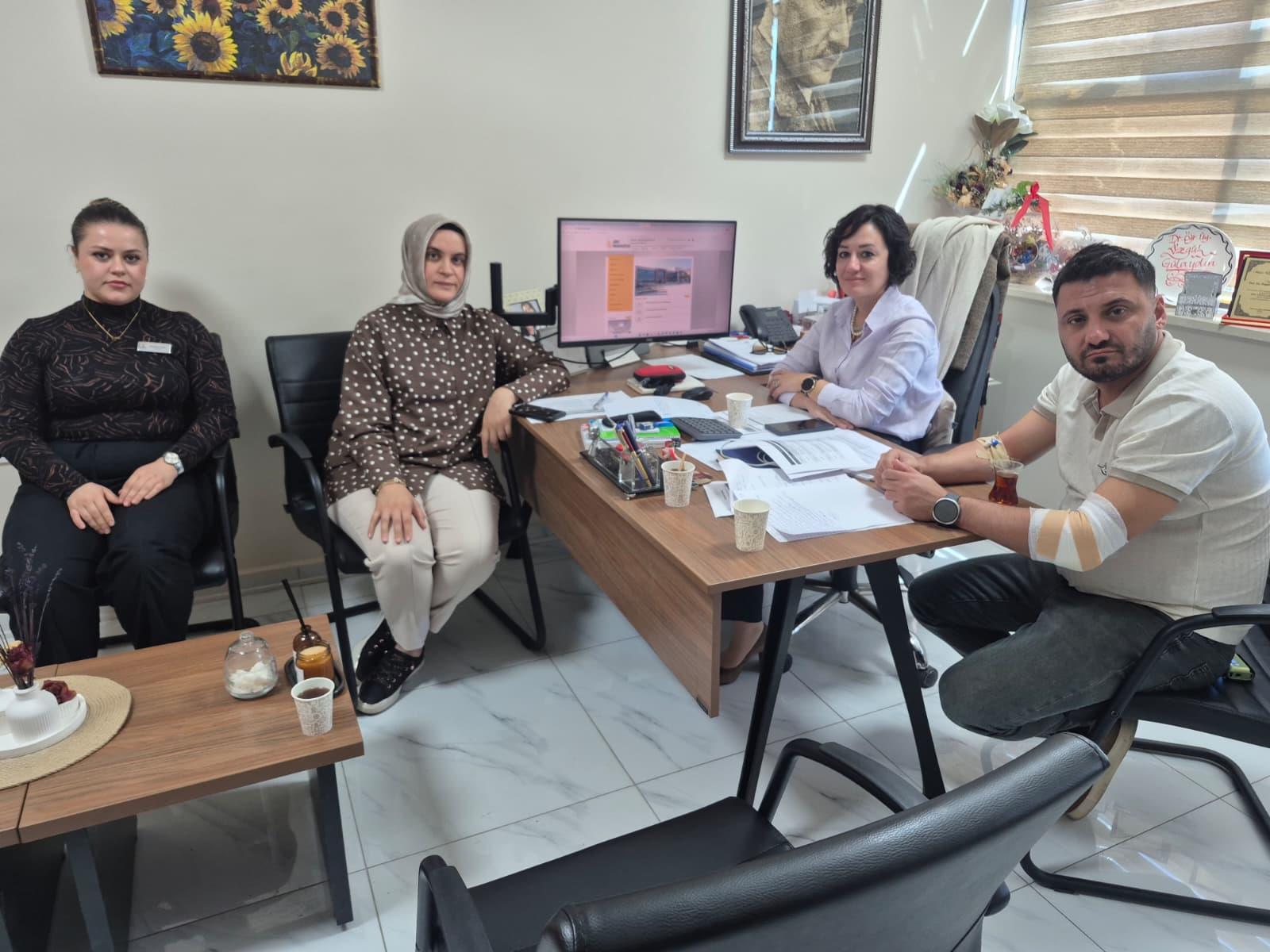 Siirt Üniversitesi Hayvan Sağlığı Uygulama ve Araştırma Merkezi ile Kalite Odaklı İstişare Toplantısı Gerçekleştirildi